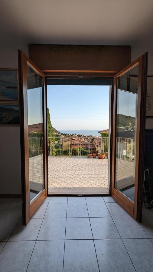 Terrazza Di Garda - Regarda Travel Appartement Buitenkant foto